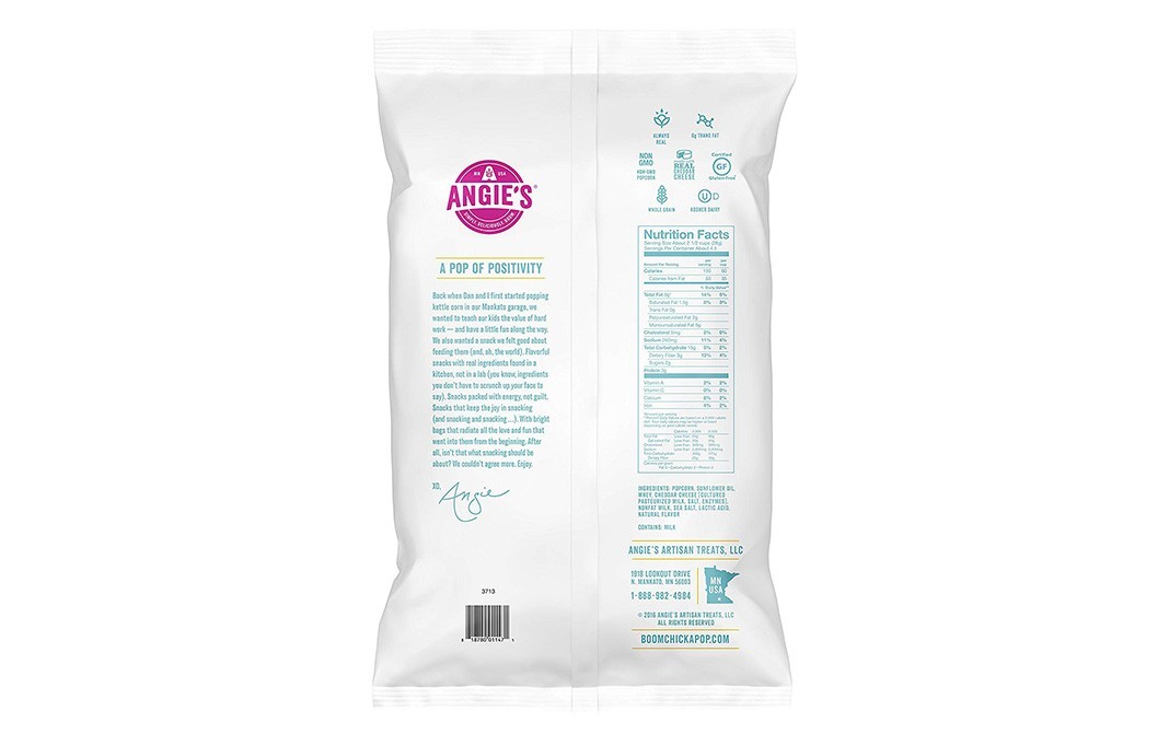 Angle's Boom Chicka Pop White Cheddar Popcorn   Pack  128 grams